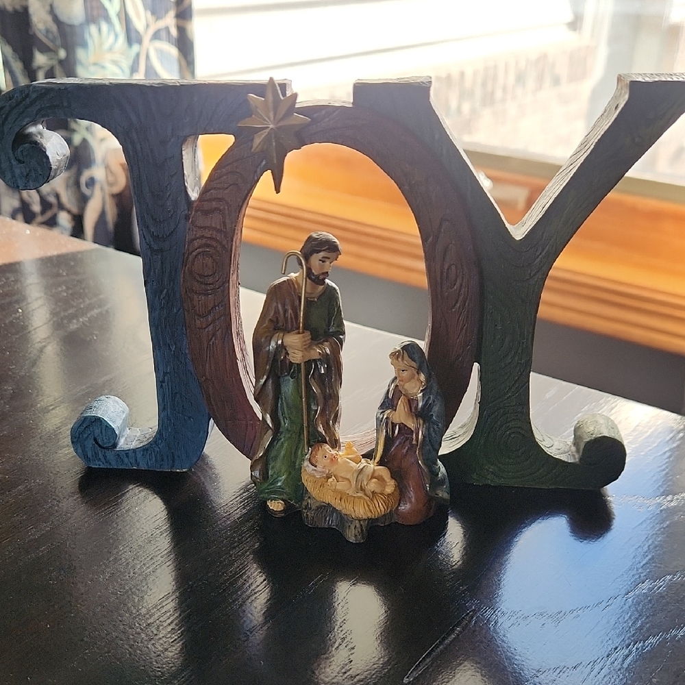 Source Unknown Joy Nativity Scene Decor - Multicolor